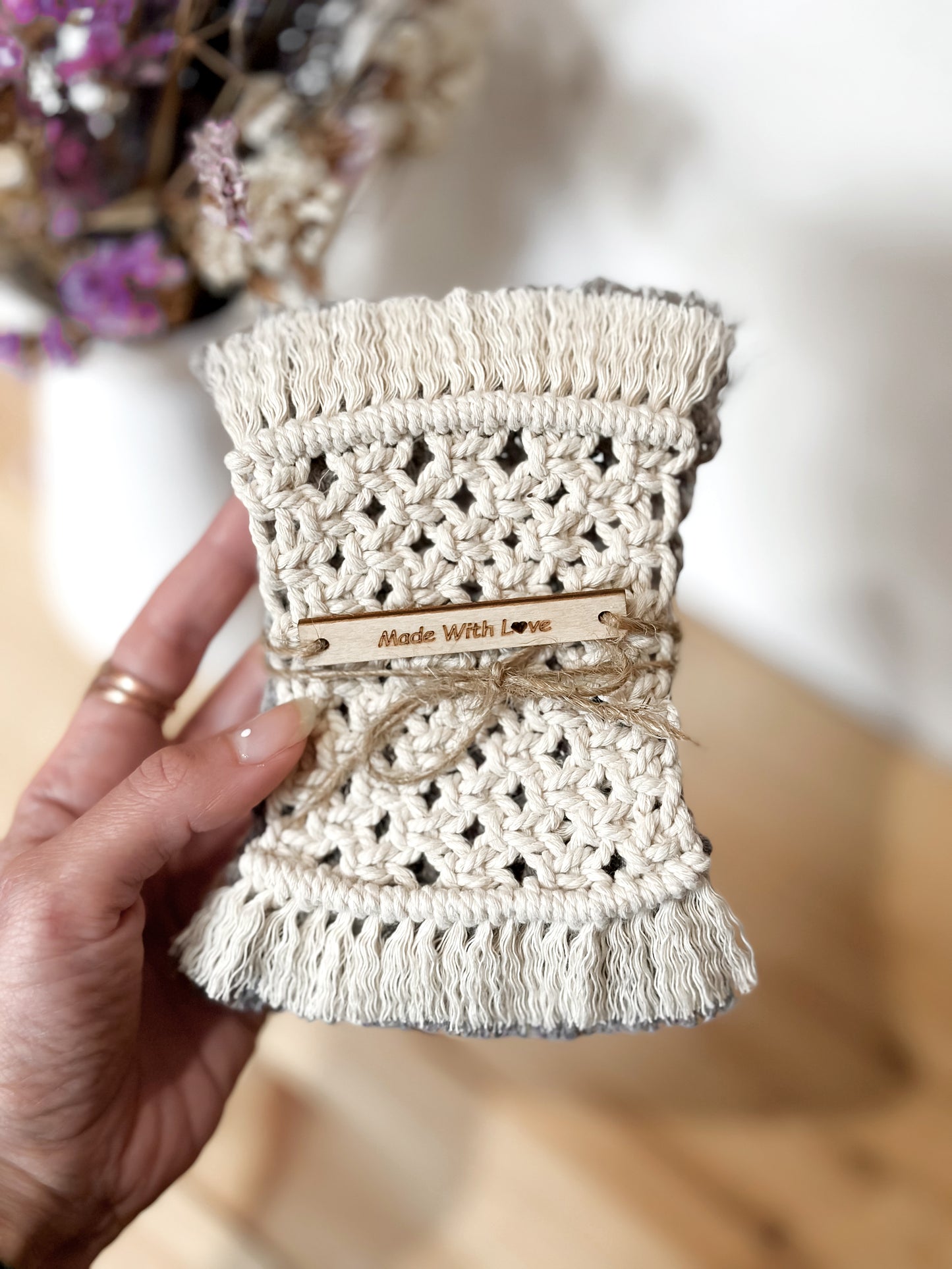 Macramé squareknot coasters - ecru & grey