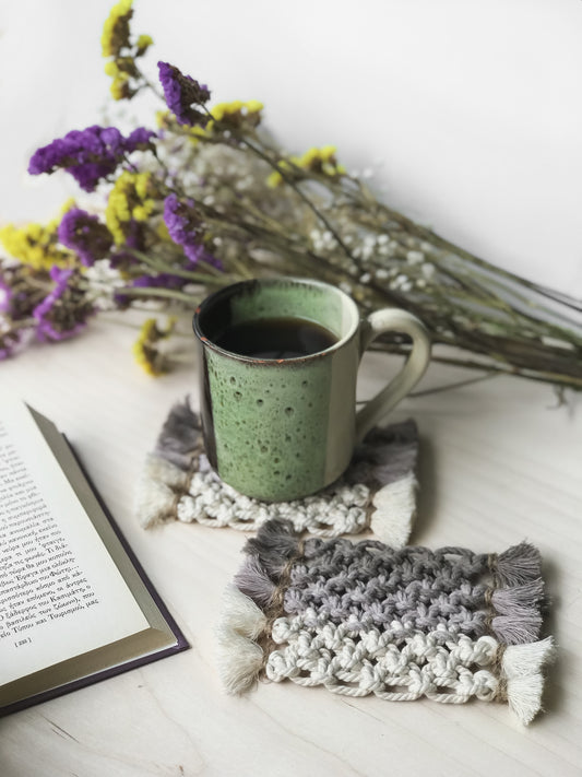 Ombre macramé squareknot coasters