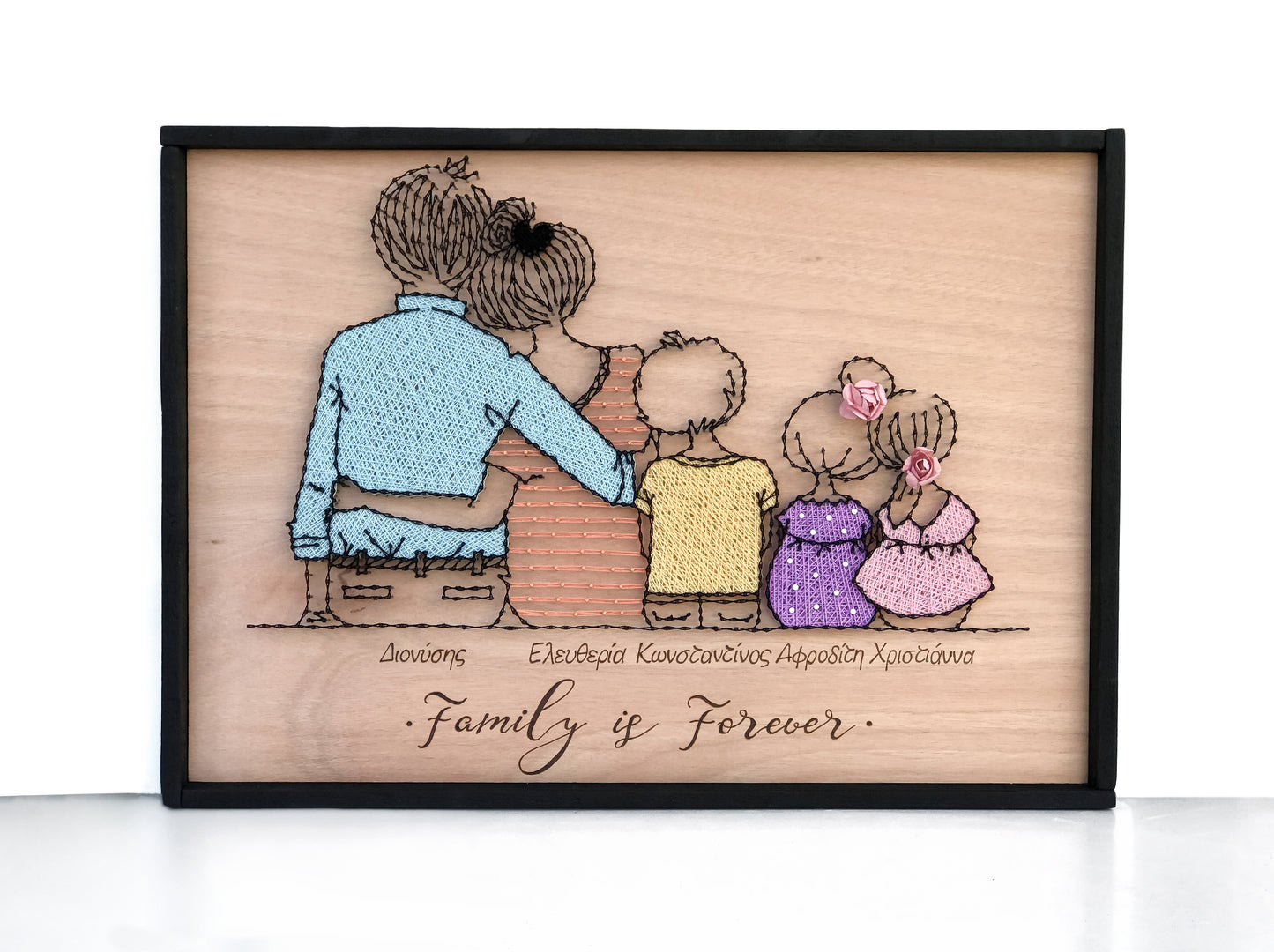Beautiful family // natural wood